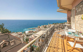 Cozy Apartment In Bogliasco With Kitchen